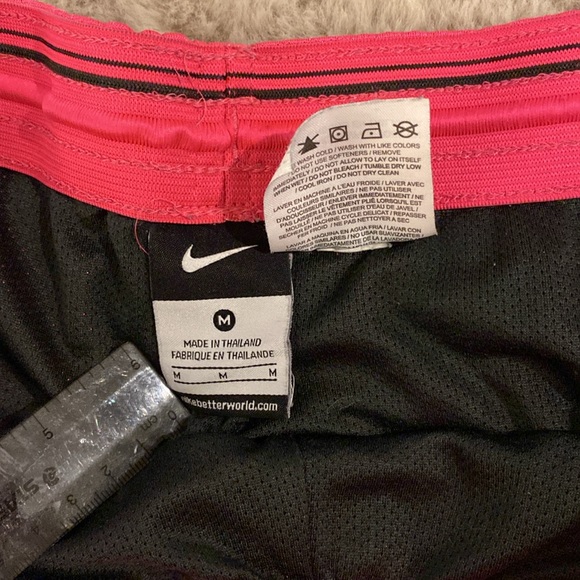 Nike Hot Pink Athletic Shorts - Size Medium - in very used condition - Picture 3 of 9